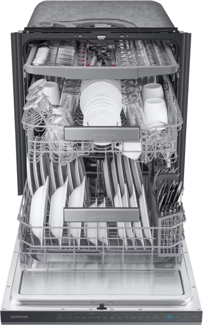 Samsung - Linear Wash 24" Top Control Built-In Dishwasher with AutoRelease Dry, 39 dBA - Stainless Steel - Image 3